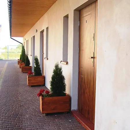 度假居 Two-bedroom Holiday In Darlowo *